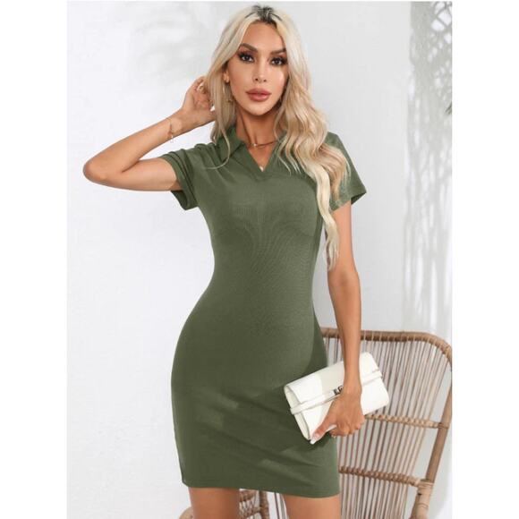 Johnny Collar Short Sleeve Mini Dress  | Medium | Chicgenes - Picture 4 of 4